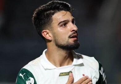 Palmeiras pode vender Flaco Lopez por má relação com Abel, diz emissora